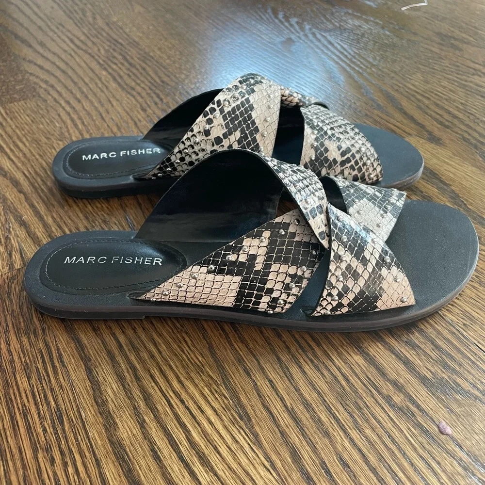 Sandals - Picture 2 of 2